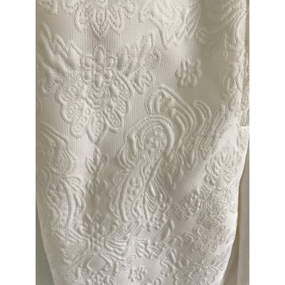 Vien White Brocade Texture Pattern Pants - Picture 2 of 5